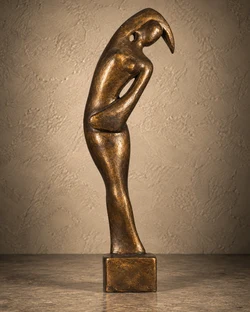The Bowed Figure